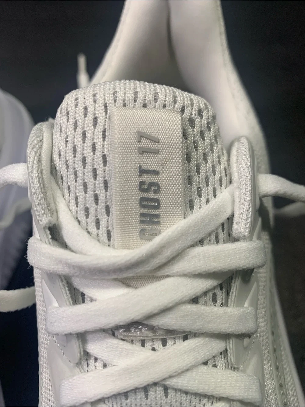 Brooks Ghost 17 Women’s White Running Walking Sneakers Shoe Size- 7 - Picture 9 of 11
